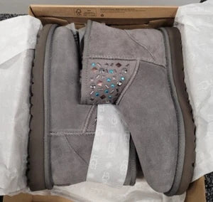 UGG CLASSIC MINI STUD II CHARCOAL SUEDE CRYSTAL WOMEN'S BOOTS SIZE US 7 NEW