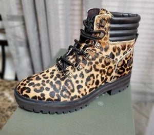 NEW! Timberland Women's London Square Cheetah Mid Hiker Leather Boots Size 7.5